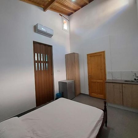 Anna Guesthouse 10 Min Walk From The Beach Larnaca Bagian luar foto